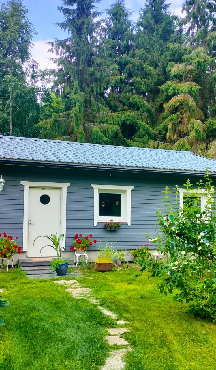 Kennel Beolinen maalaistalo ja pihapiiri Janakkalan Vähikkälässä